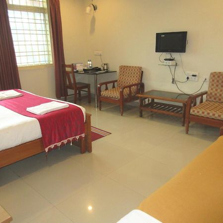 Kstdc Hotel Mayura Velapuri Belur Belur (Karnataka) Exterior foto